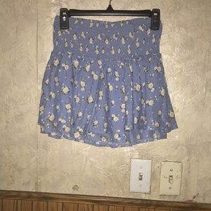 Blue & white floral hollister mini skirt